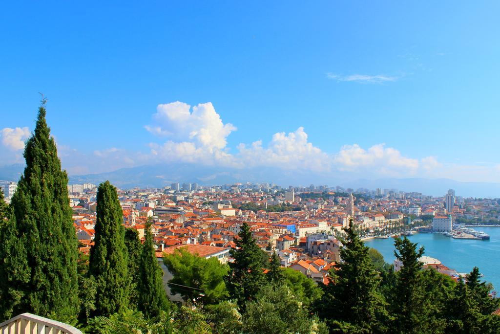 Classy Apartment Center Split Bagian luar foto