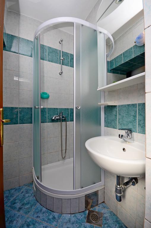 Classy Apartment Center Split Ruang foto