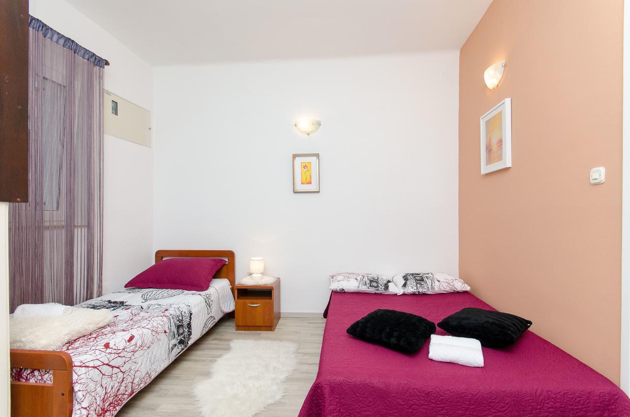 Classy Apartment Center Split Bagian luar foto