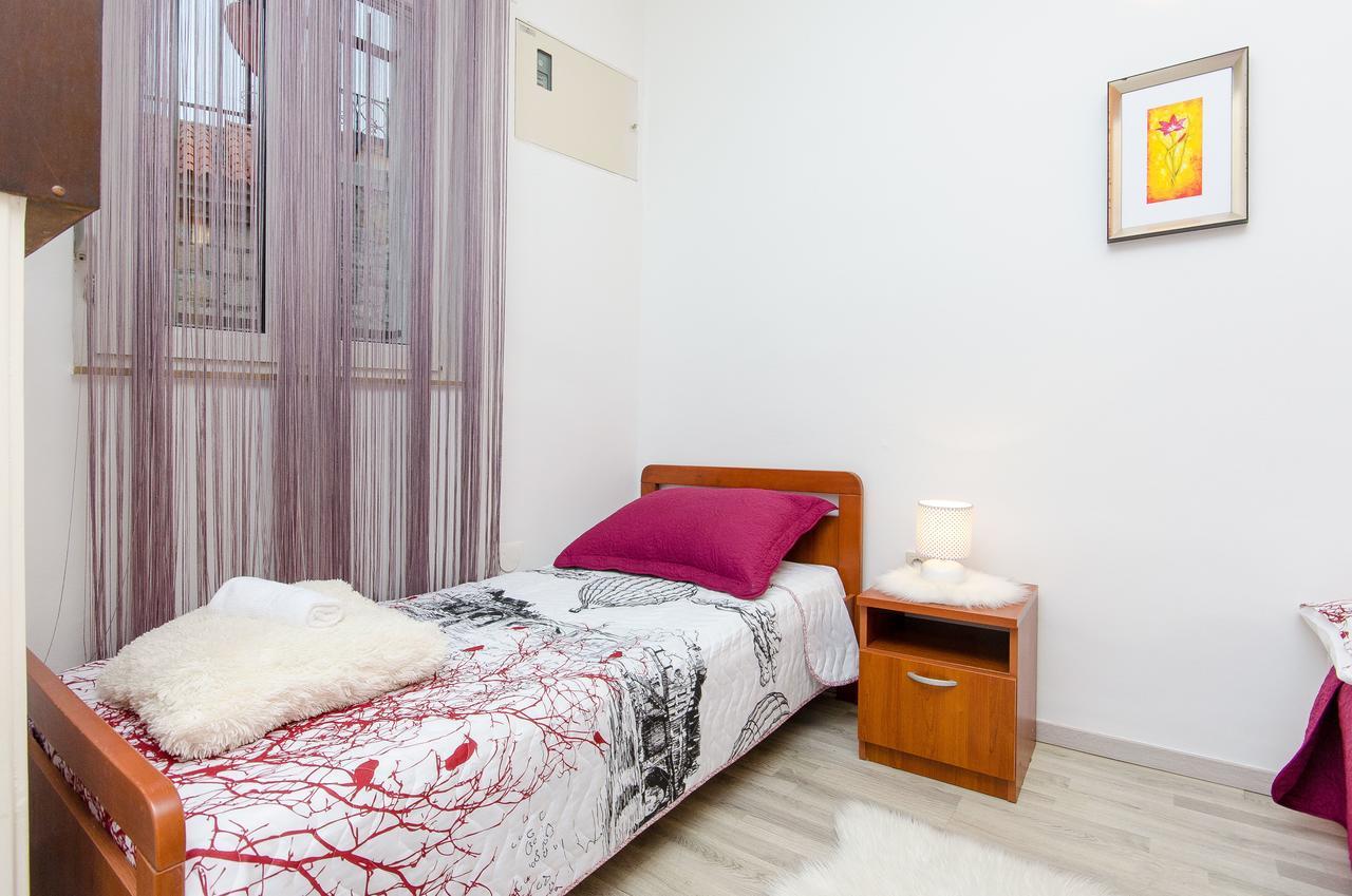 Classy Apartment Center Split Bagian luar foto