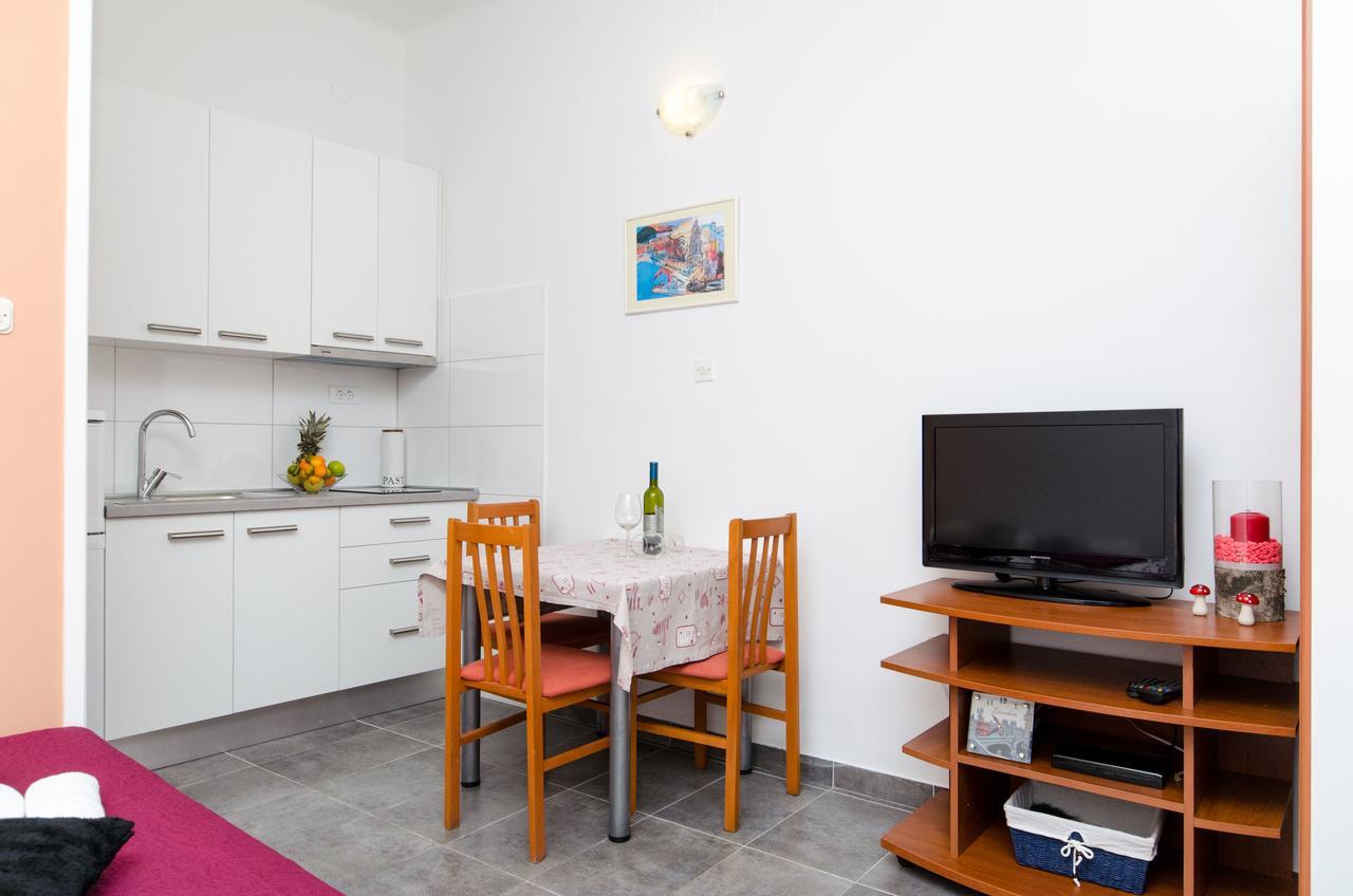 Classy Apartment Center Split Bagian luar foto